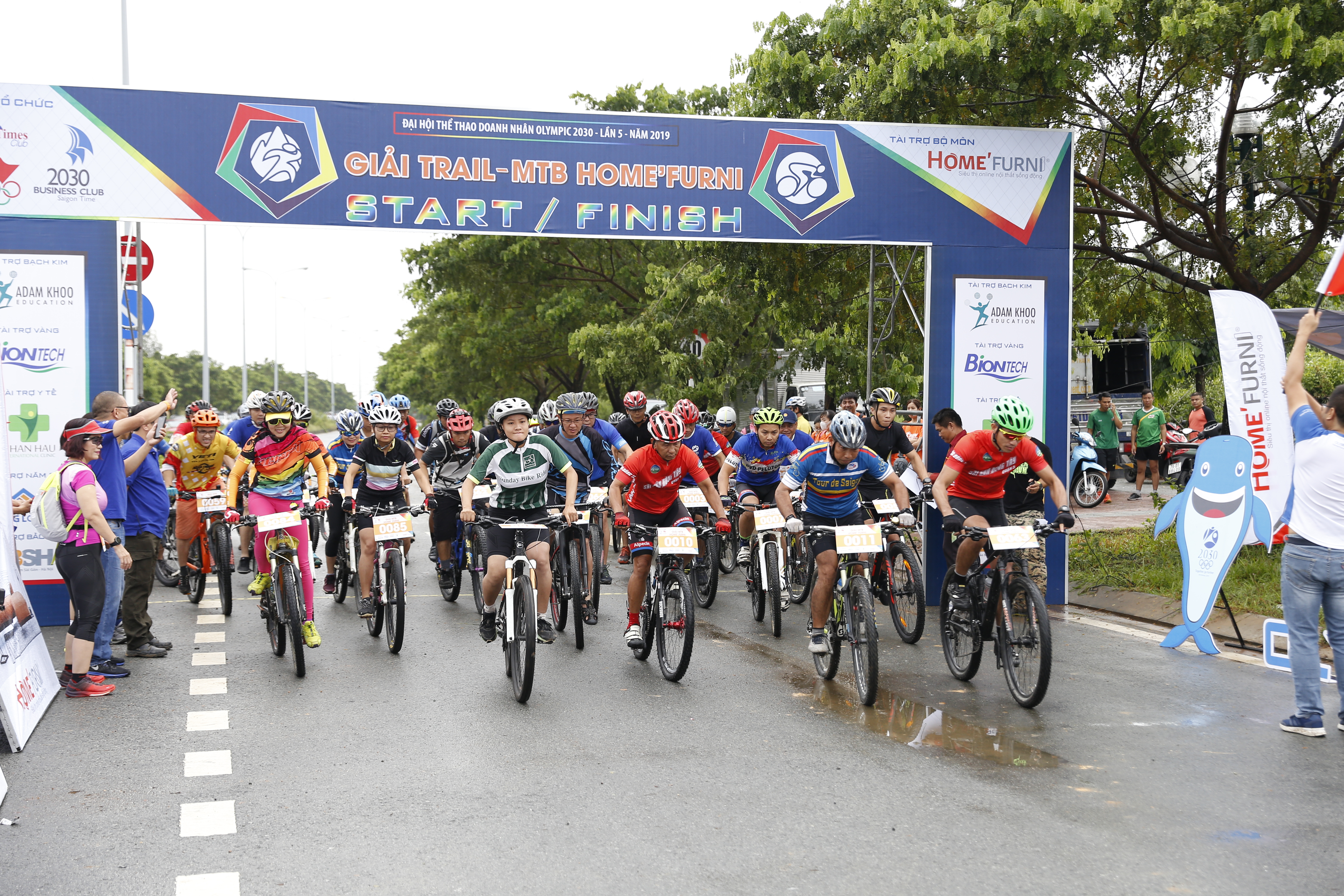 Bắt trọn từng khoảnh khắc sống động trong giải đua MTB 2019