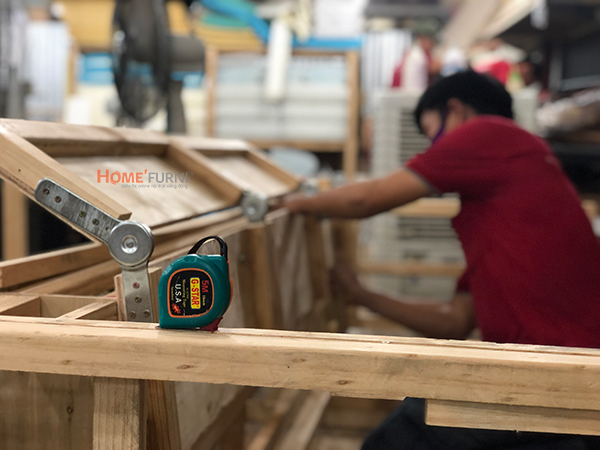 Quá trình sản xuất thủ công của Sofa Spazio